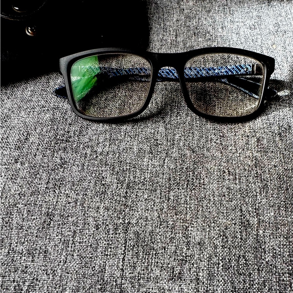 Ray-Ban Eyeglasses Black Rectangle Frames - image 1